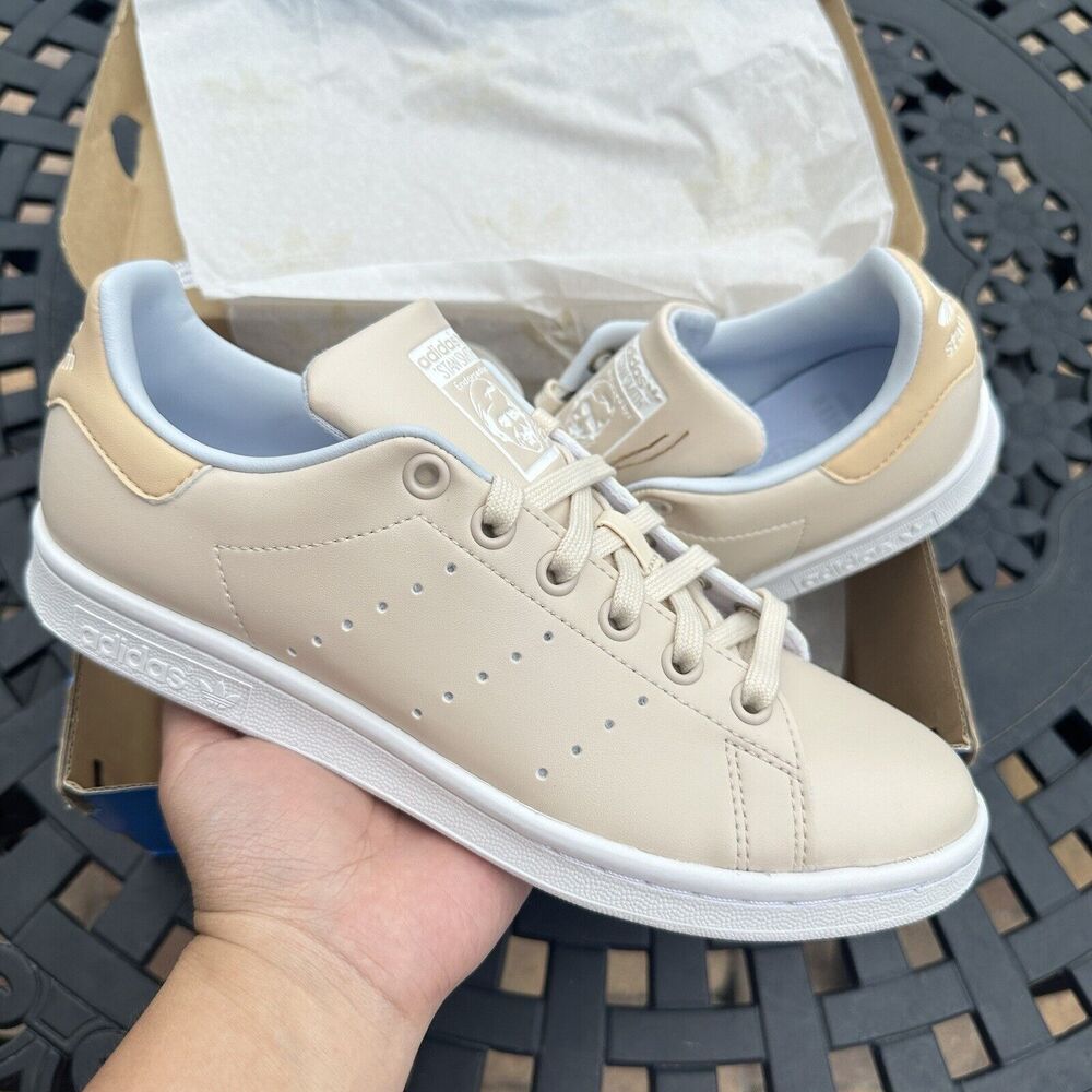 Adidas Stan Smith Halo Ivory Women's athletic Shoes GV7377 Size 6